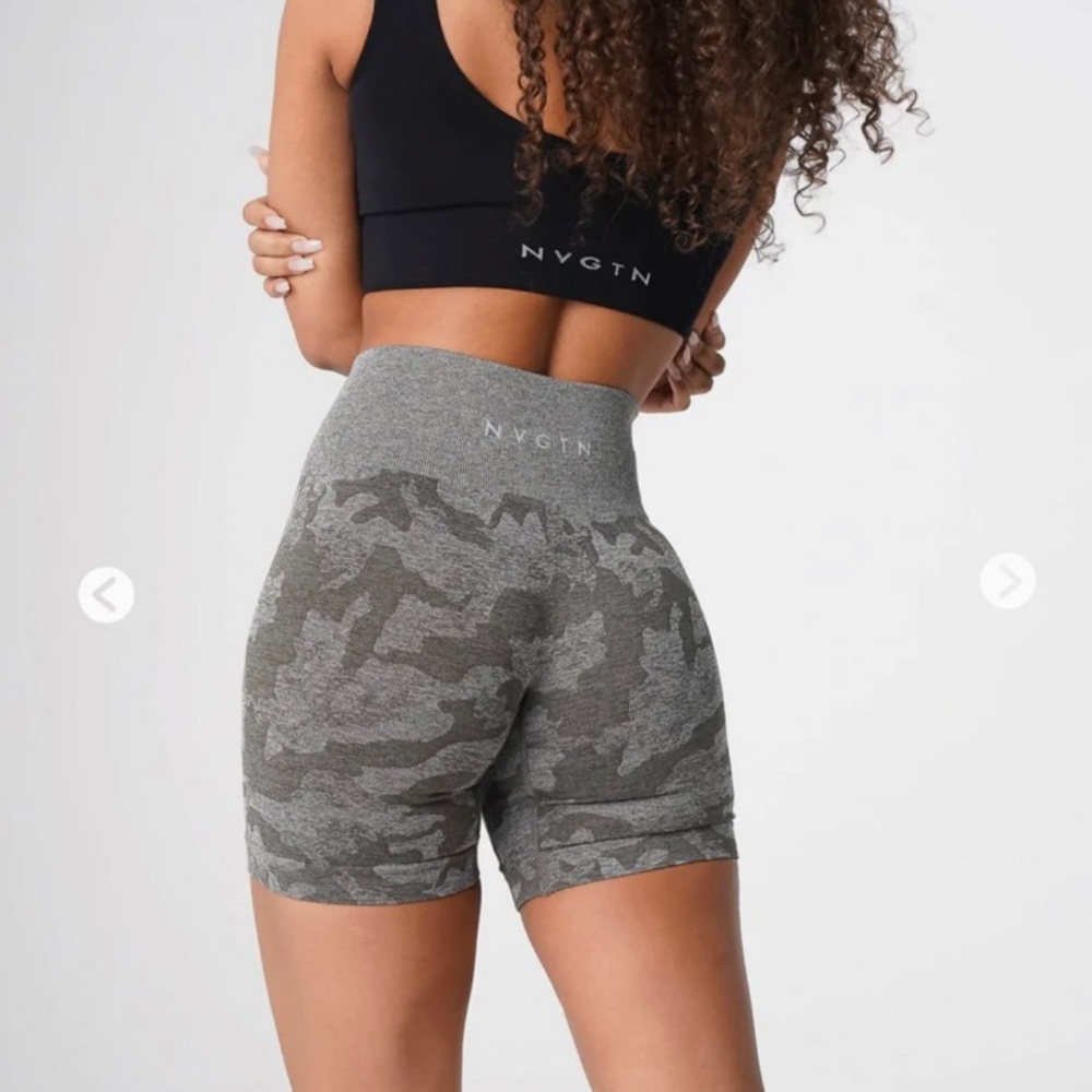 NVGTN - Khaki Green Camo Seamless Shorts - Size Small